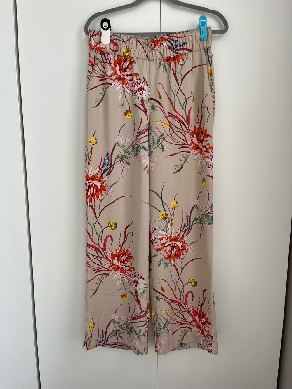 Wide Leg Satin Feel Floral Print Pants